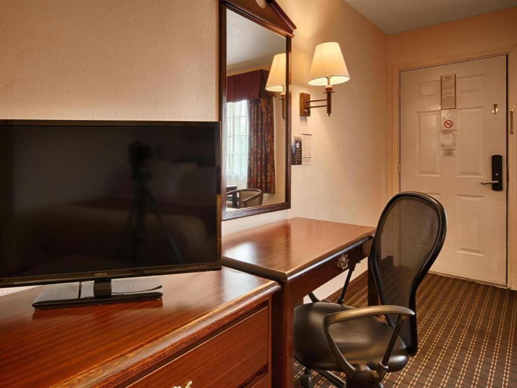 Best Western Johnson City Inn Eksteriør bilde